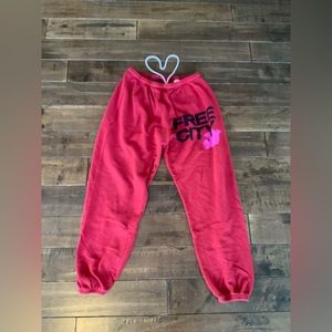 Free City Logo Classic Sweatpants